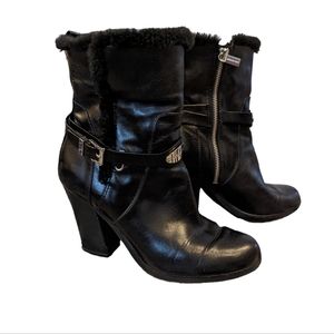 MICHAEL KORS Black Leather Booties Size 9 Side zip‎ ; side buckle